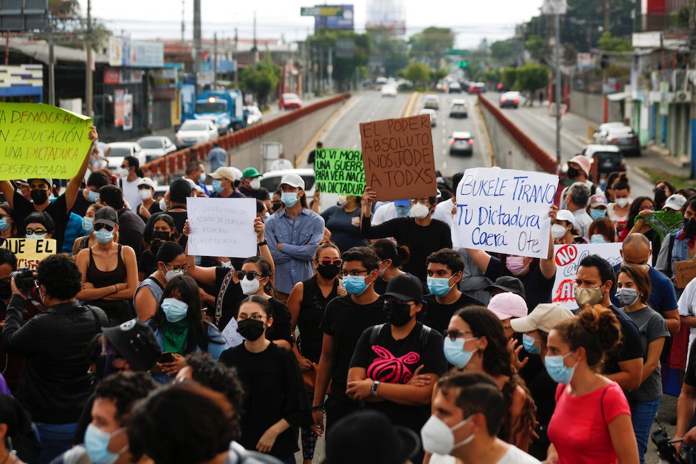 El Salvador s legislators remove judges attorney general causing